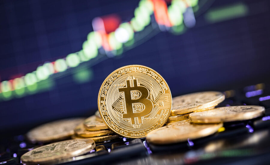 Bitcoin Looks for Price Support After Failed $10K Crossover